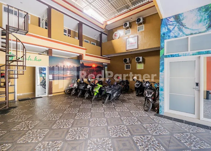 Omah Kalimosodo Mitra RedDoorz near Stasiun Malang Kota Baru Hotel