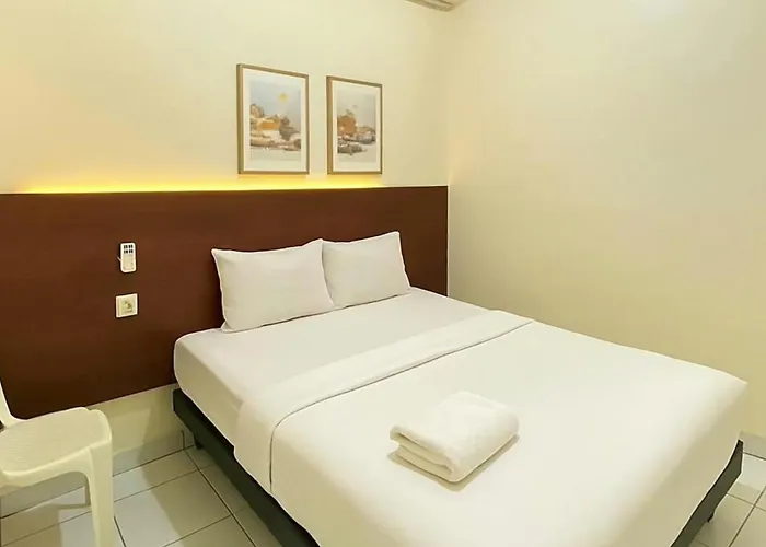 Hotel Bintang Mitra Reddoorz Malang