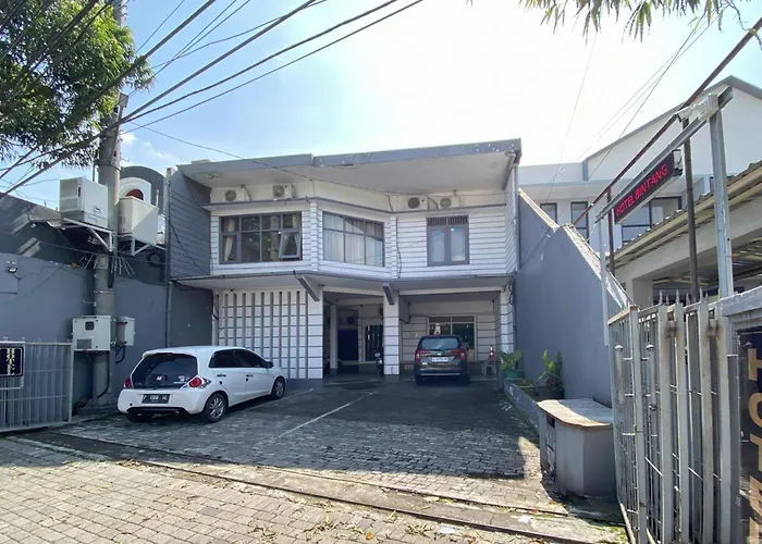 Hotel Bintang Mitra Reddoorz Malang